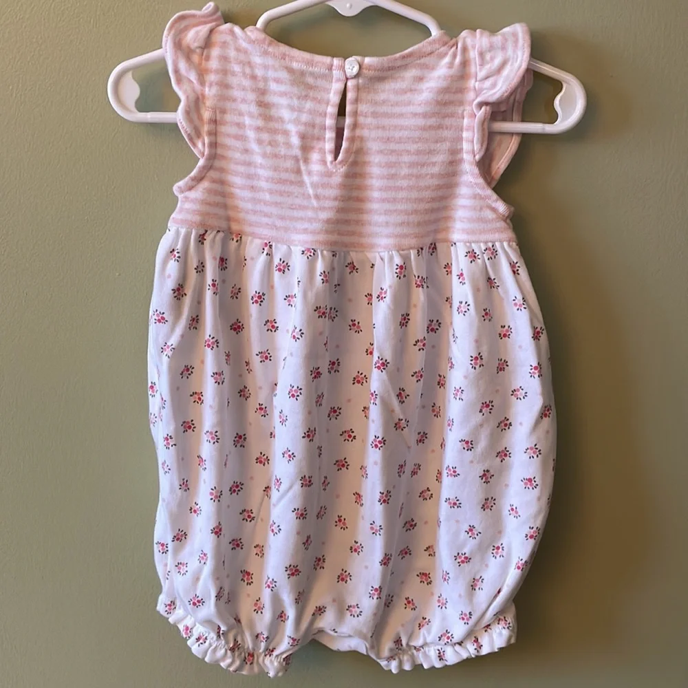 Baby Gap First Favorites Onesie - Picture 2 of 5